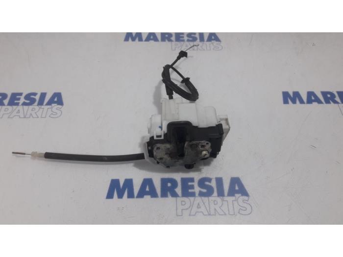 Rear door lock mechanism 4-door, left Alfa Romeo 159 2.2 JTS 16V - Z05J29