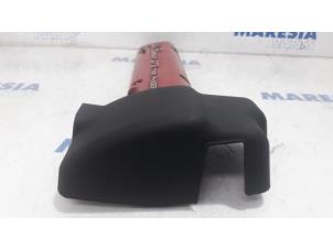 Abdeckblech Motor van een Alfa Romeo 159 (939AX) 2.2 JTS 16V 2006