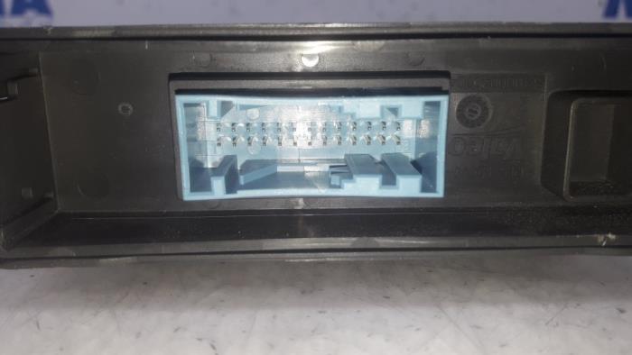 Engine management computer from a Peugeot 508 SW (8E/8U) 2.0 RXH HYbrid4 16V 2013
