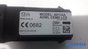 Engine management computer from a Peugeot 508 SW (8E/8U) 2.0 RXH HYbrid4 16V 2013
