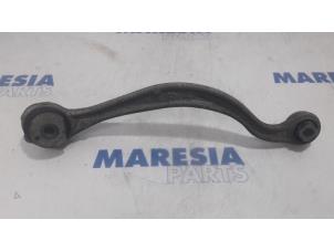 Used Lower wishbone, rear right Peugeot 508 SW (8E/8U) 2.0 RXH HYbrid4 16V Price € 50,00 Margin scheme offered by Maresia Parts