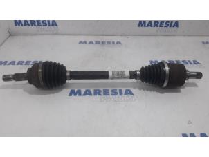 Used Front drive shaft, left Peugeot 508 SW (8E/8U) 2.0 RXH HYbrid4 16V Price € 105,00 Margin scheme offered by Maresia Parts