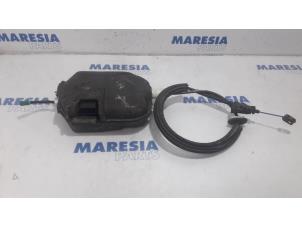 Used Parking brake mechanism Peugeot 508 SW (8E/8U) 2.0 RXH HYbrid4 16V Price € 315,00 Margin scheme offered by Maresia Parts