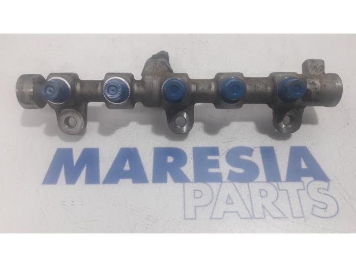 Usagé Système d'injection Renault Master III (FV) 2.3 dCi 145 16V FWD Prix € 190,58 Prix TTC proposé par Maresia Parts