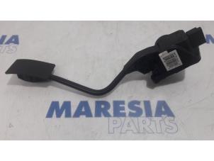 Used Throttle pedal position sensor Citroen C5 III Berline (RD) 1.6 HDiF 16V Price € 35,00 Margin scheme offered by Maresia Parts