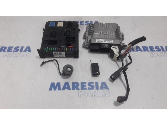 Used Engine management computer Citroen C5 III Berline (RD) 1.6 HDiF 16V Price € 367,50 Margin scheme offered by Maresia Parts
