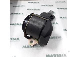 Used Rear seatbelt, centre Fiat Punto II (188) 1.8 HGT 16V 3-Drs. Price € 35,00 Margin scheme offered by Maresia Parts