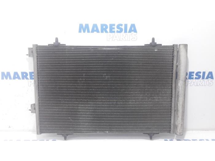 Air conditioning condenser from a Citroën C5 III Berline (RD) 1.6 HDiF 16V 2013