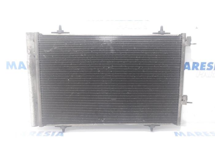 Klima Kondensor van een Citroën C5 III Berline (RD) 1.6 HDiF 16V 2013
