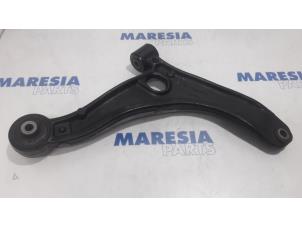 Used Front lower wishbone, left Renault Master IV (MA/MB/MC/MD/MH/MF/MG/MH) 2.3 dCi 135 16V FWD Price € 60,50 Inclusive VAT offered by Maresia Parts
