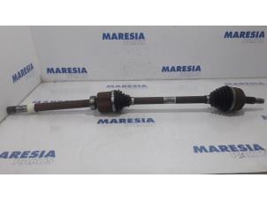 Used Front drive shaft, right Renault Master IV (MA/MB/MC/MD/MH/MF/MG/MH) 2.3 dCi 135 16V FWD Price € 317,63 Inclusive VAT offered by Maresia Parts