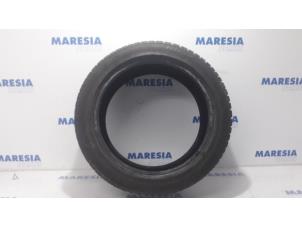 Used Winter tyre Peugeot 308 (4A/C) 1.6 VTI 16V Price € 30,00 Margin scheme offered by Maresia Parts
