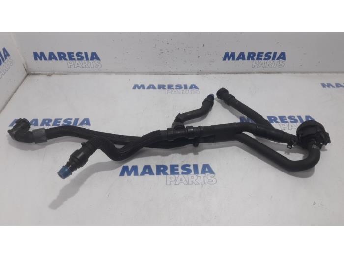 Usagé Pompe à eau Renault Master III (MA/MB/MC/MD/MH/MF/MG/MH) 2.3 dCi 135 16V FWD Prix € 127,05 Prix TTC proposé par Maresia Parts
