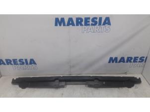 Used Rear bumper frame Renault Master IV (MA/MB/MC/MD/MH/MF/MG/MH) 2.3 dCi 135 16V FWD Price € 90,75 Inclusive VAT offered by Maresia Parts