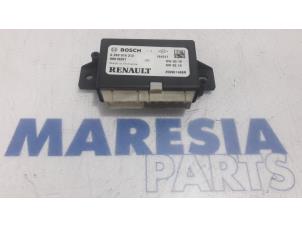 Used PDC Module Renault Master IV (MA/MB/MC/MD/MH/MF/MG/MH) 2.3 dCi 135 16V FWD Price € 190,58 Inclusive VAT offered by Maresia Parts