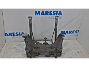 Used Subframe Renault Clio IV (5R) 0.9 Energy TCE 90 12V Price € 105,00 Margin scheme offered by Maresia Parts