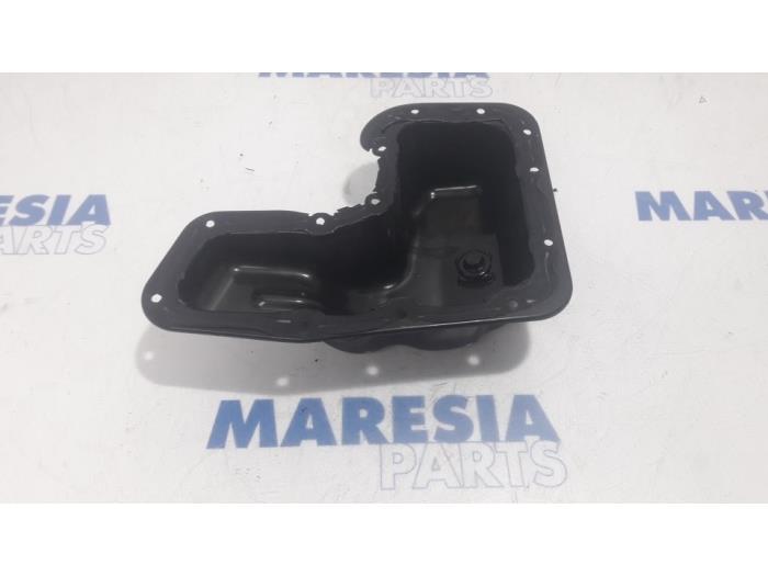 Gebrauchte Ölwanne Peugeot 208 I (CA/CC/CK/CL) 1.0 Vti 12V PureTech Preis € 19,00 Margenregelung angeboten von Maresia Parts