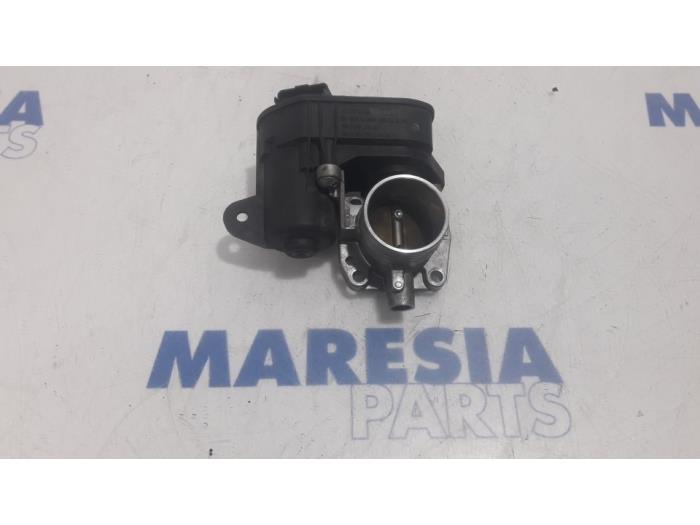 Gebrauchte Drosselklappengehäuse Peugeot 208 I (CA/CC/CK/CL) 1.0 Vti 12V PureTech Preis € 34,99 Margenregelung angeboten von Maresia Parts