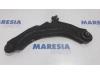 Front lower wishbone, right from a Renault Clio IV Estate/Grandtour (7R) 1.5 Energy dCi 90 FAP 2015