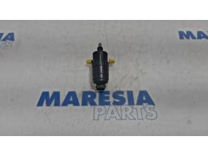 Used Windscreen washer pump Alfa Romeo MiTo (955) 0.9 TwinAir Price € 15,00 Margin scheme offered by Maresia Parts