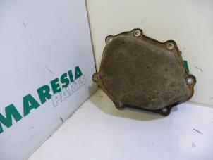Used Gearbox cover Peugeot Boxer (244) 2.8 HDi 127 Price € 25,00 Margin scheme offered by Maresia Parts