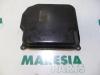 Gearbox cover from a Renault Scénic II (JM), 2003 / 2009 1.6 16V, MPV, Petrol, 1.598cc, 83kW (113pk), FWD, K4M760; K4MT7; K4M761; K4M782, 2003-06 / 2006-10, JM0C; JM0J; JM1B 2004