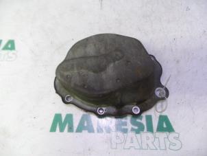 Used Gearbox cover Peugeot 307 (3A/C/D) 2.0 HDi 110 FAP Price € 25,00 Margin scheme offered by Maresia Parts
