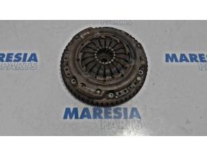 Used Flywheel Renault Twingo II (CN) 1.5 dCi 90 FAP Price € 75,00 Margin scheme offered by Maresia Parts