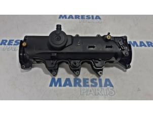 Used Rocker cover Renault Twingo II (CN) 1.5 dCi 90 FAP Price € 50,00 Margin scheme offered by Maresia Parts