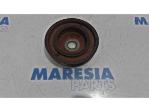 Used Crankshaft pulley Dacia Duster (HS) 1.6 16V Price € 20,00 Margin scheme offered by Maresia Parts