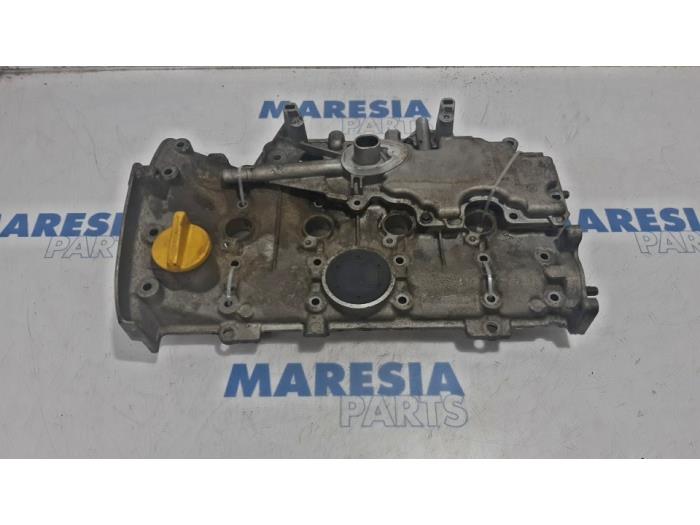 Gebrauchte Nockenwellengehäuse Dacia Duster (HS) 1.6 16V Preis € 157,50 Margenregelung angeboten von Maresia Parts