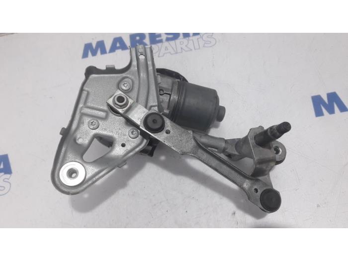 Front wiper motor from a Peugeot 5008 I (0A/0E) 1.6 THP 16V 2011