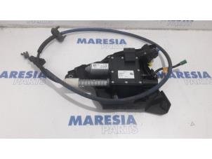 Used Parking brake mechanism Peugeot 5008 I (0A/0E) 1.6 THP 16V Price € 210,00 Margin scheme offered by Maresia Parts