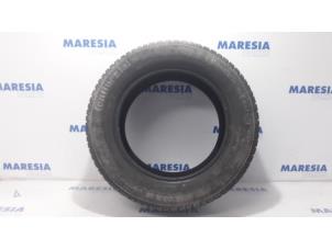 Used Winter tyre Peugeot 3008 I (0U/HU) 1.6 HDiF 16V Price € 50,00 Margin scheme offered by Maresia Parts