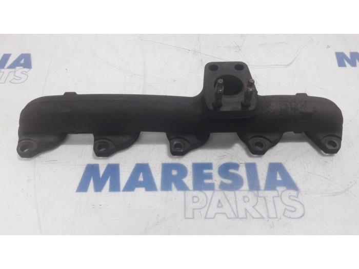 Begagnade Avgasgrenrör Citroen C3 (SC) 1.6 HDi 92 Pris € 24,95 Marginaltabell erbjuds av Maresia Parts