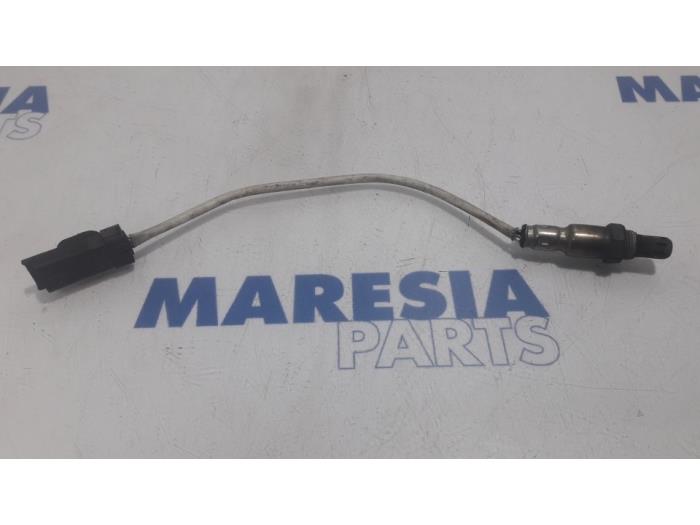 Used Lambda probe Peugeot 208 I (CA/CC/CK/CL) 1.2 Vti 12V PureTech 82 Price € 50,00 Margin scheme offered by Maresia Parts