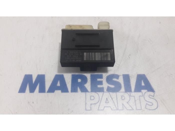 Gebrauchte Relais Peugeot 308 (L3/L8/LB/LH/LP) 1.6 BlueHDi 100 Preis € 35,00 Margenregelung angeboten von Maresia Parts