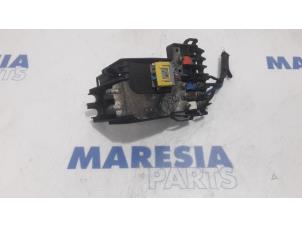 Used Fuse box Peugeot Partner (GC/GF/GG/GJ/GK) 1.6 HDI 90 16V Price € 30,00 Margin scheme offered by Maresia Parts