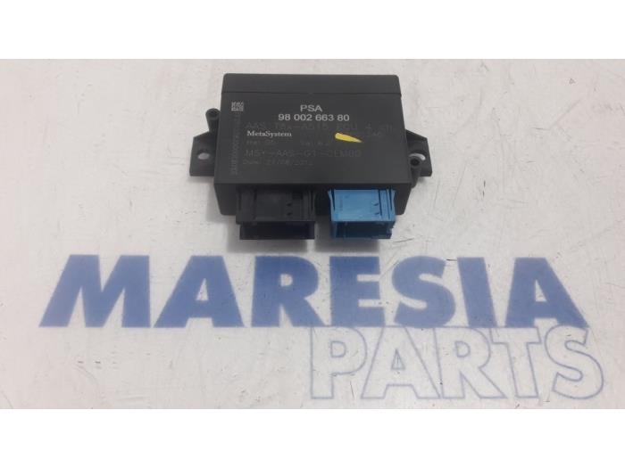 Begagnade PDC-modul Peugeot 3008 I (0U/HU) 1.6 HDiF 16V Pris € 105,00 Marginaltabell erbjuds av Maresia Parts