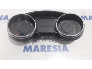Used Instrument panel Peugeot 3008 I (0U/HU) 1.6 HDiF 16V Price € 131,25 Margin scheme offered by Maresia Parts