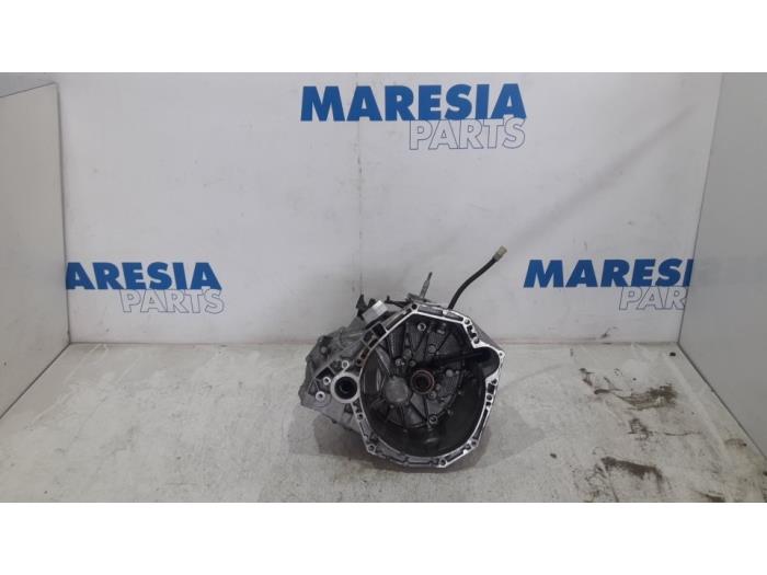 Gearbox from a Renault Scénic IV (RFAJ) 1.5 Energy dCi 110 2018