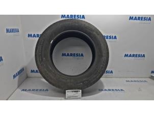 Used Tyre Peugeot Partner (GC/GF/GG/GJ/GK) 1.6 BlueHDi 100 Price € 24,20 Inclusive VAT offered by Maresia Parts
