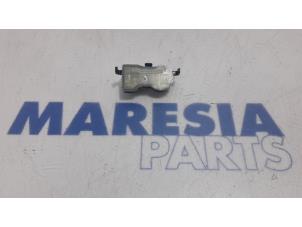 Gebrauchte Reifendrucksensor Renault Megane IV (RFBB) 1.2 Energy TCE 130 Preis € 35,00 Margenregelung angeboten von Maresia Parts