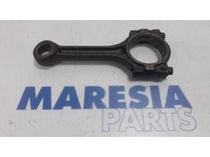 Used Connecting rod Alfa Romeo Brera (939) 2.2 JTS 16V Price € 75,00 Margin scheme offered by Maresia Parts