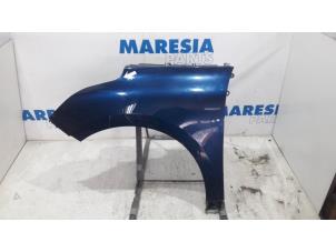 Used Front wing, left Renault Scénic IV (RFAJ) 1.5 Energy dCi 110 Price € 157,50 Margin scheme offered by Maresia Parts