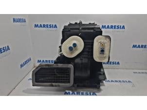Used Heater housing Renault Scénic IV (RFAJ) 1.5 Energy dCi 110 Price € 420,00 Margin scheme offered by Maresia Parts