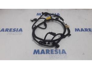 Used PDC Sensor Set Peugeot 2008 (CU) 1.2 12V e-THP PureTech 130 Price € 157,50 Margin scheme offered by Maresia Parts