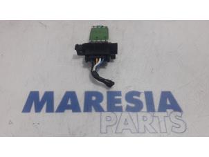 Used Heater resistor Peugeot Partner (GC/GF/GG/GJ/GK) 1.6 BlueHDi 100 Price € 30,25 Inclusive VAT offered by Maresia Parts