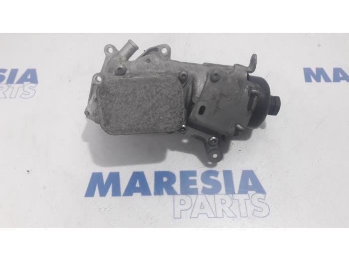Gebrauchte Ölfilterhalter Citroen Berlingo 1.6 Hdi 90 Phase 2 Preis € 60,50 Mit Mehrwertsteuer angeboten von Maresia Parts