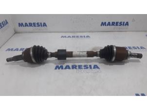 Used Front drive shaft, left Renault Scénic IV (RFAJ) 1.5 Energy dCi 110 Price € 105,00 Margin scheme offered by Maresia Parts